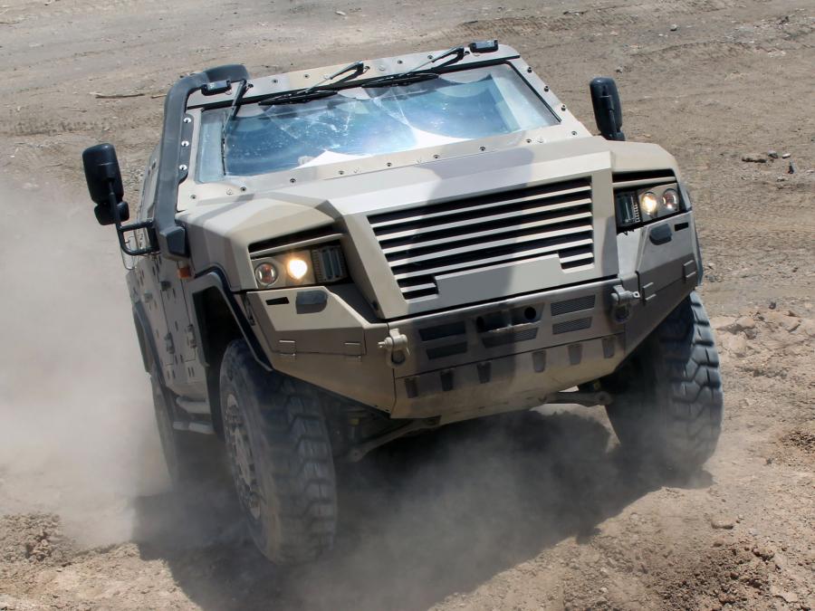  KMW AMPV 2011 года  (фото 6 из 11)
